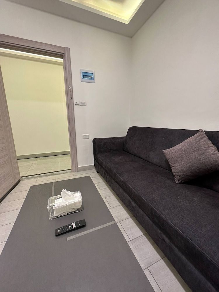 undefined Luxury Room 03 Near Downtown 7