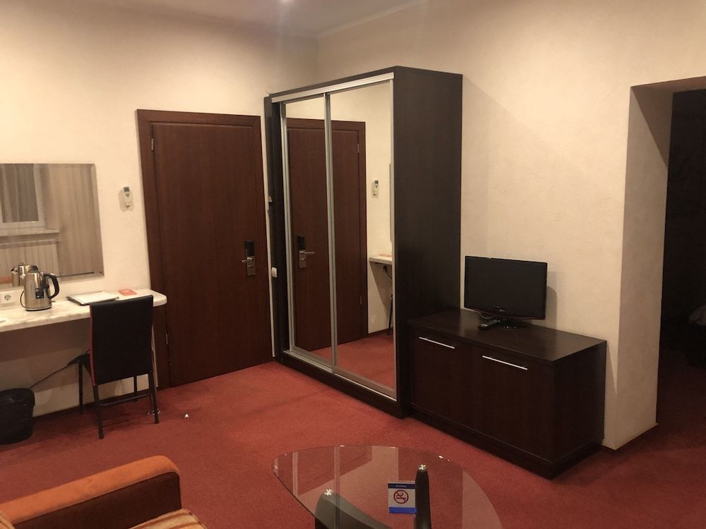 Jeppesen Residence Junior Suite 6