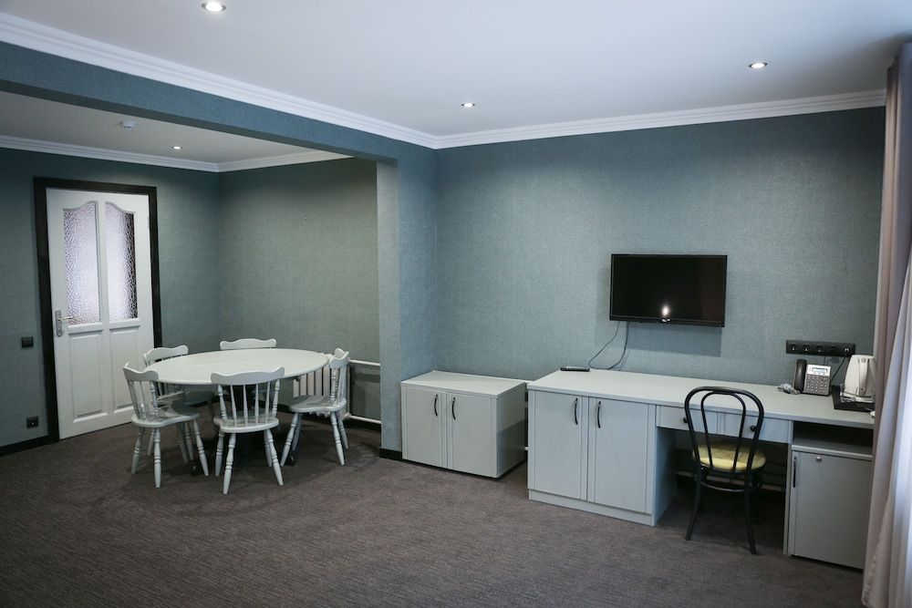 Olympica Hotel Junior Suite 7