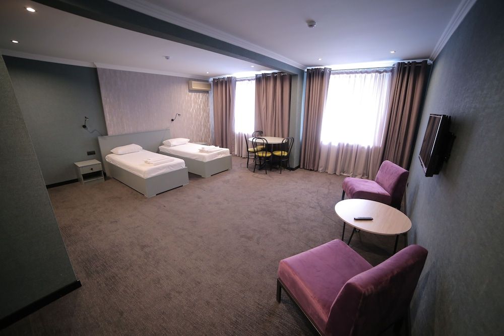 Olympica Hotel Junior Suite 2