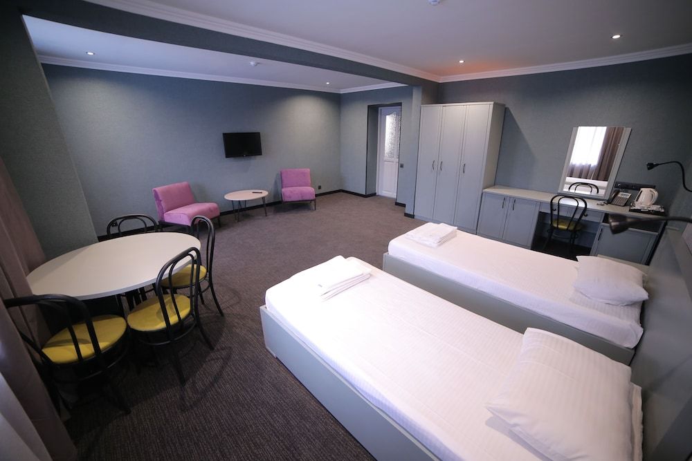 Olympica Hotel Junior Suite 3