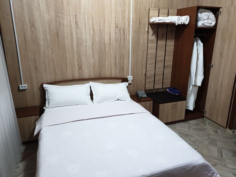 Bal-Meyir Hotel Almaty Standard Room 2