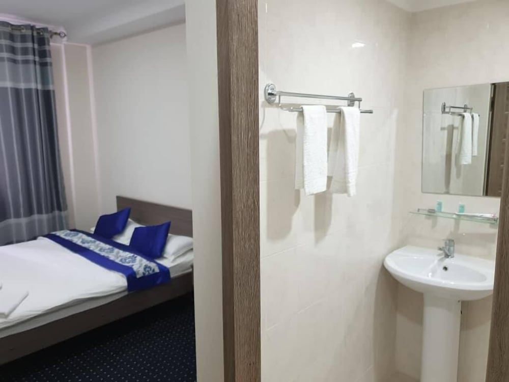 Bal-Meyir Hotel Almaty Standard Room 13