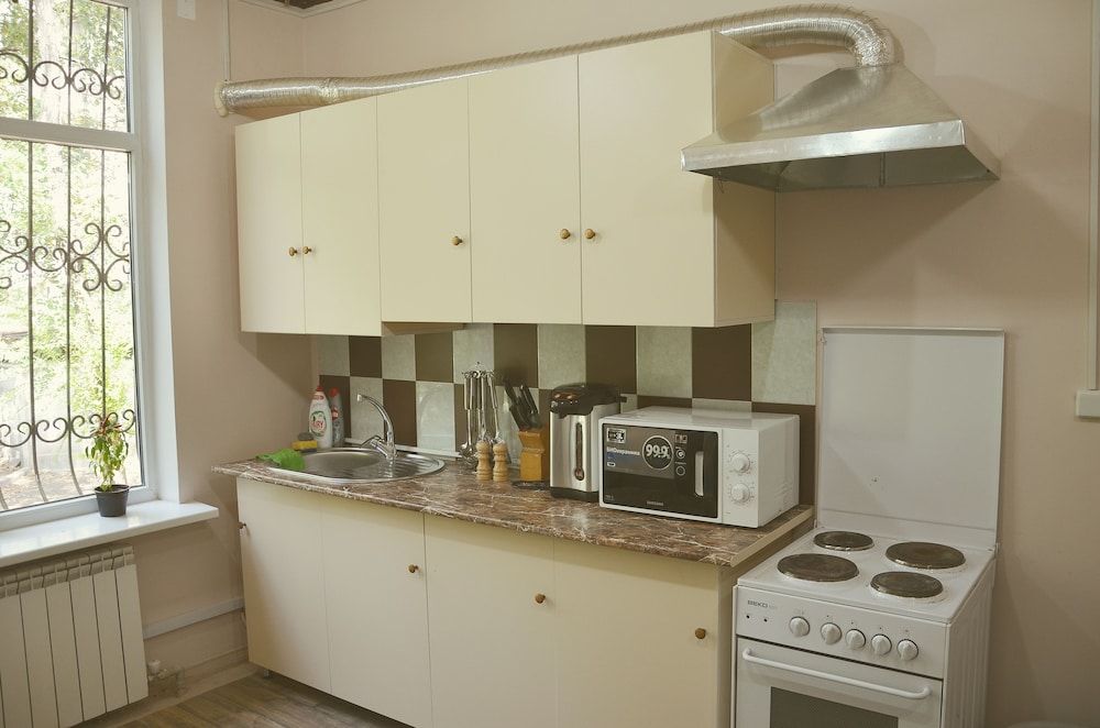 Alma Hostel Shared Dormitory, Men only (8 beds) 7