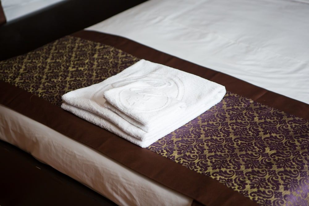 Grand Opera Hotel Standard Twin Room 2