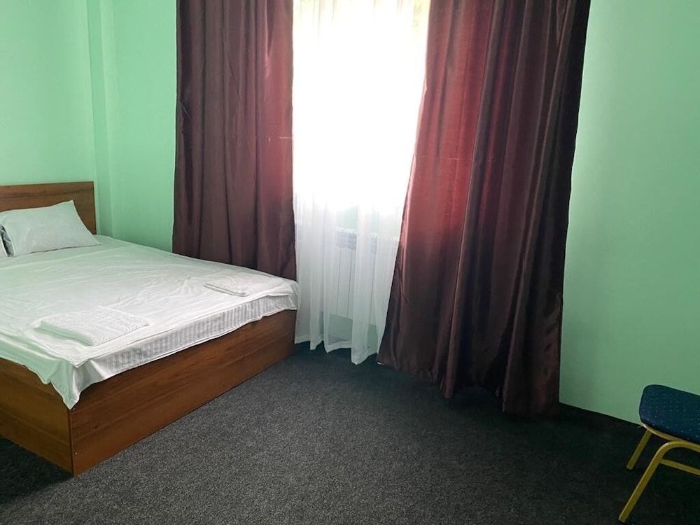 undefined Pana Inn 8