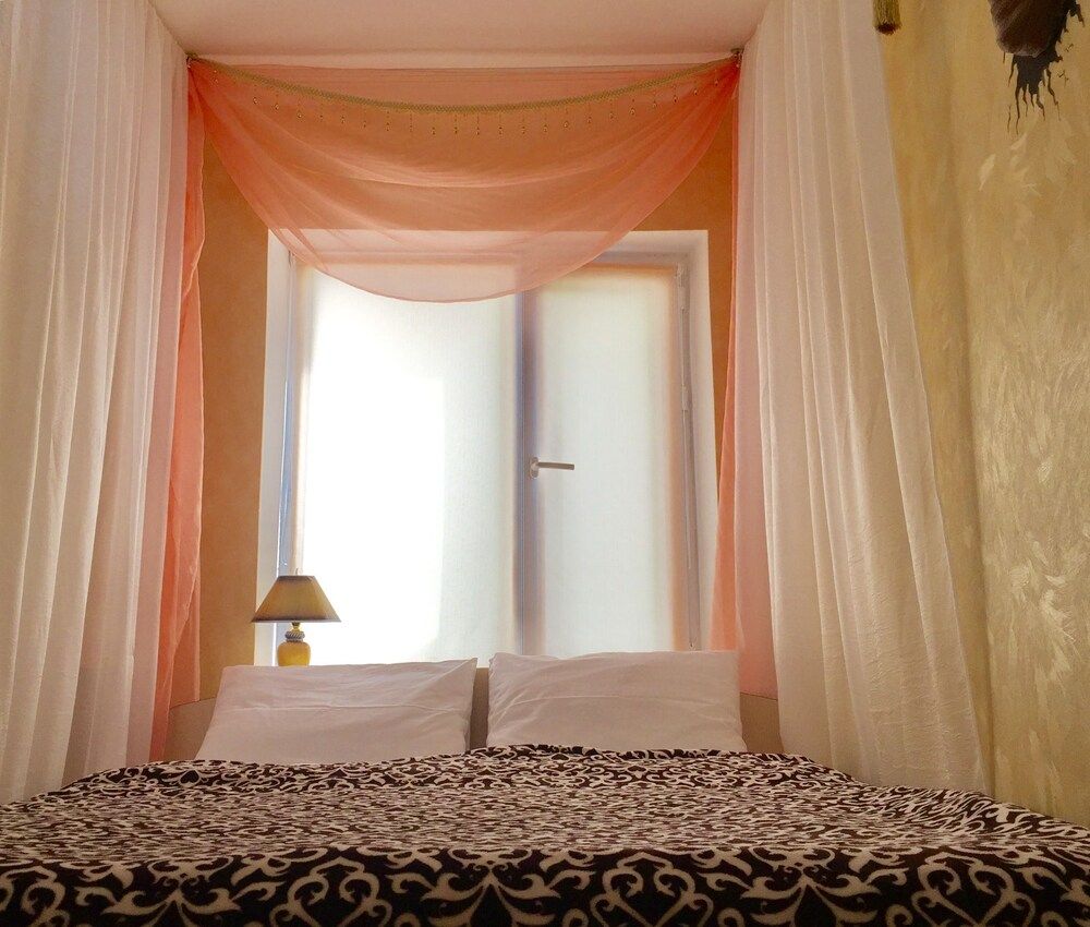 undefined Alma Cinema Hostel 7