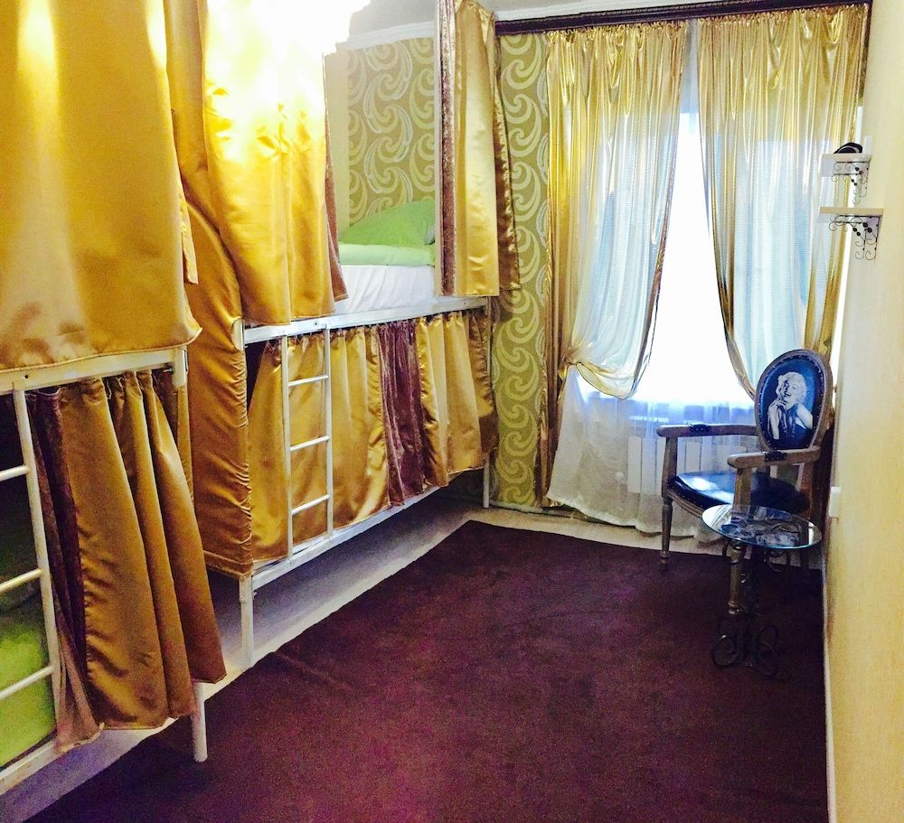 undefined Alma Cinema Hostel 5