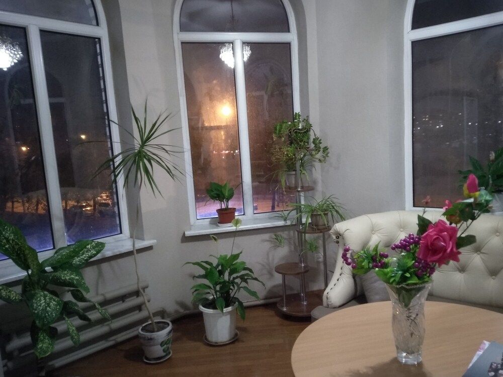 RISE Comfort Double Room 5