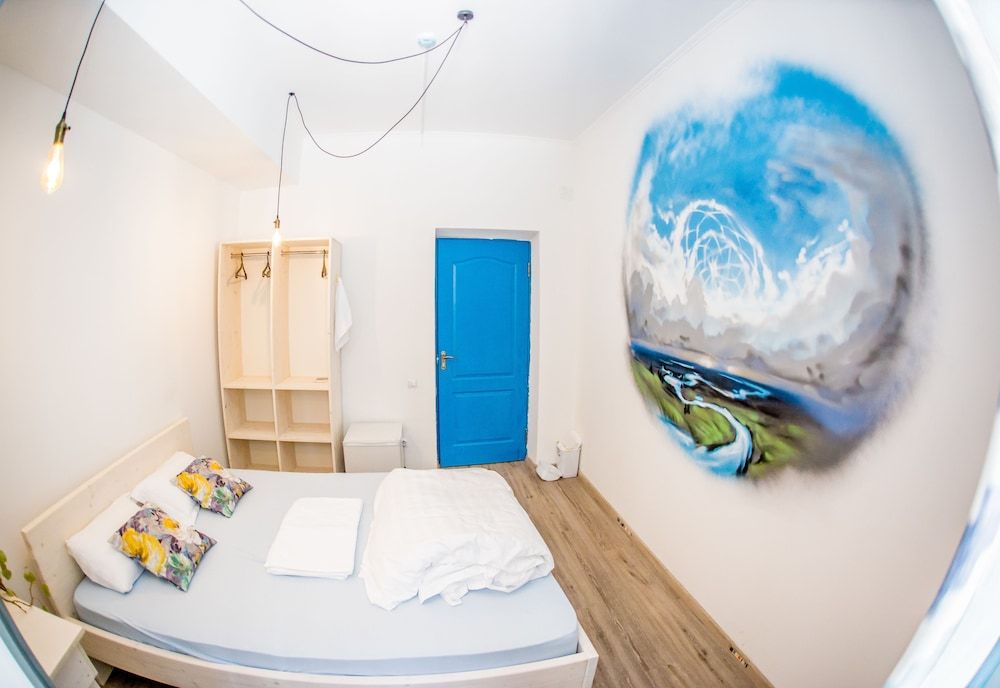 Soul Hostel Basic Double Room, 1 Queen Bed, Shared Bathroom 5