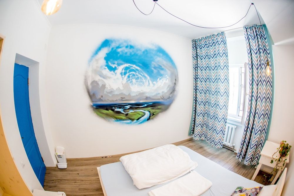 Soul Hostel Basic Double Room, 1 Queen Bed, Shared Bathroom 3