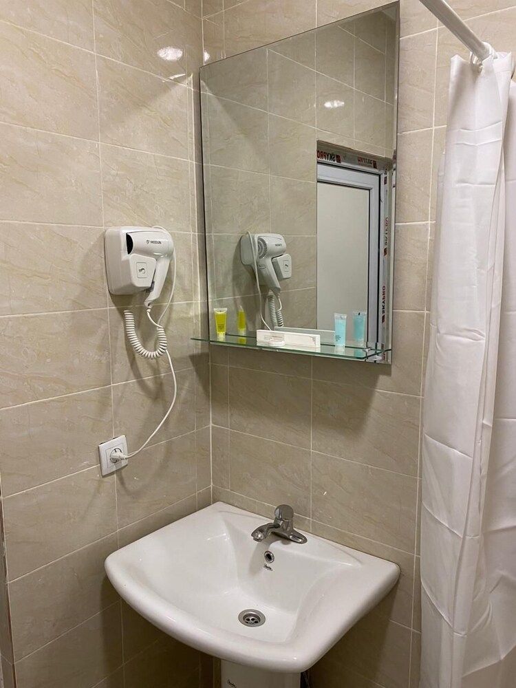 City Park Hotel Business Double or Twin Room 8