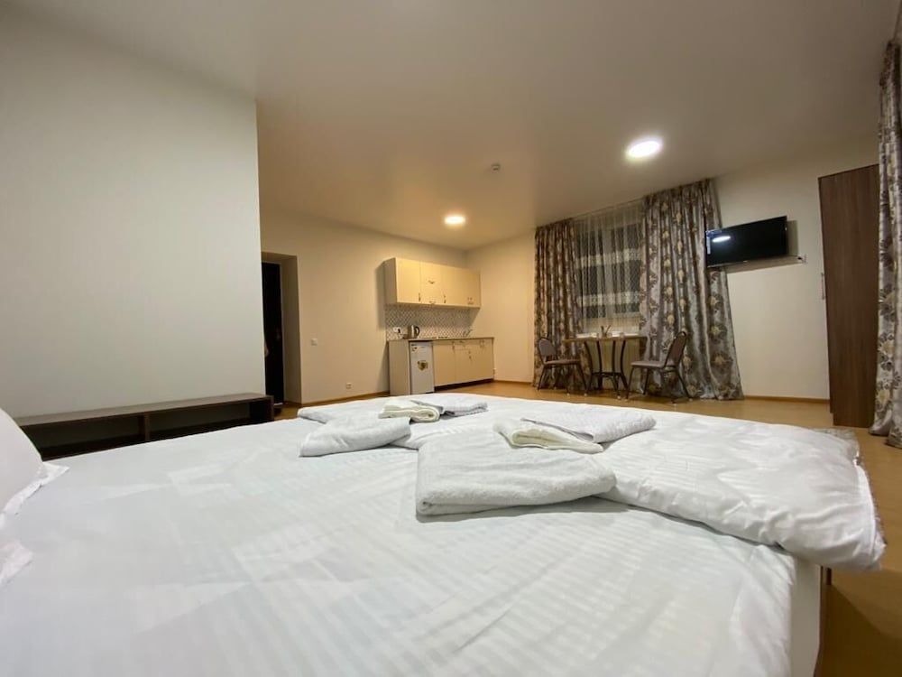 undefined City Park Hotel 10