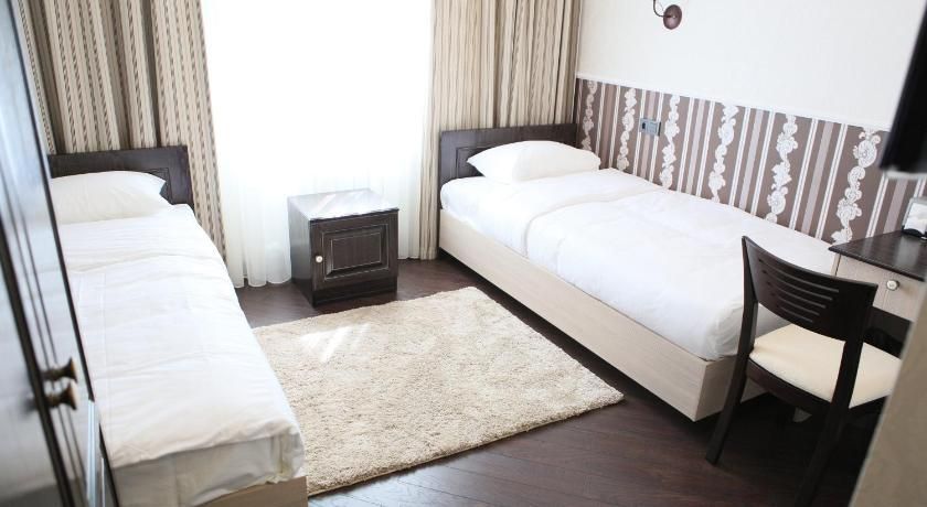 undefined Mini Hotel D'Rami 6