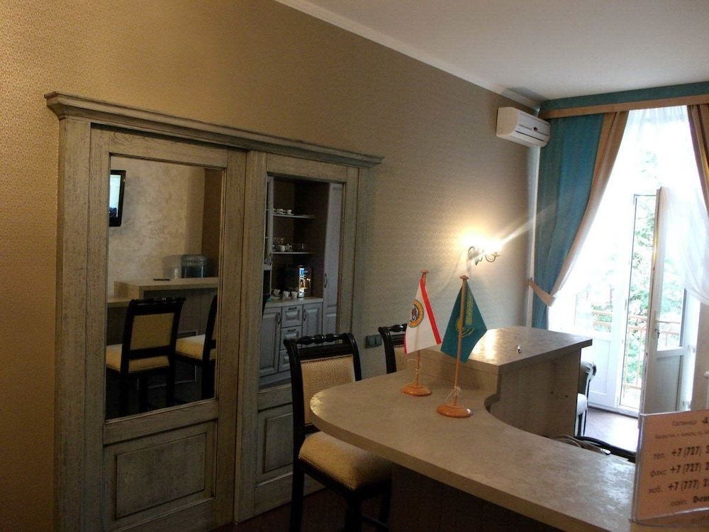 undefined Mini Hotel D'Rami