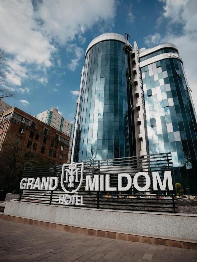 undefined Grand Mildom Hotel