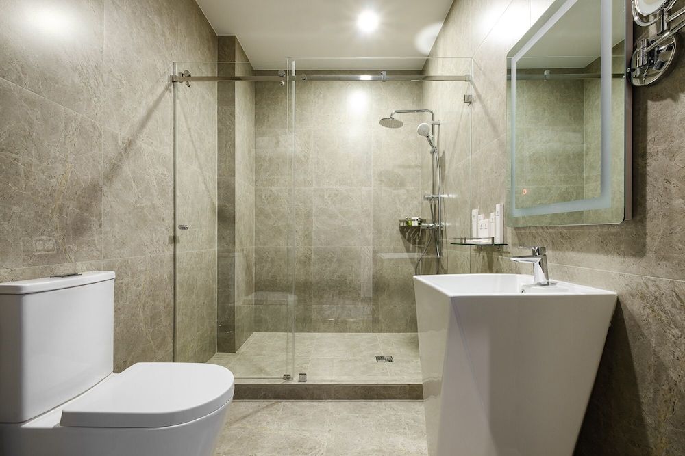 Grand Mildom Hotel Deluxe Double or Twin Room 5