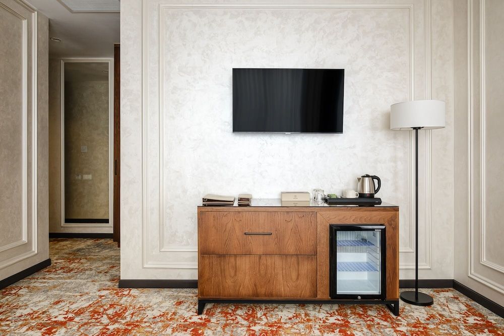 Grand Mildom Hotel Deluxe Double or Twin Room 7