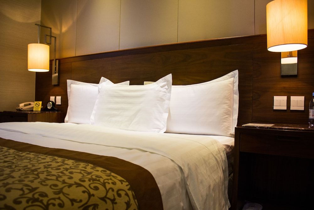 undefined Soluxe Hotel Almaty 4