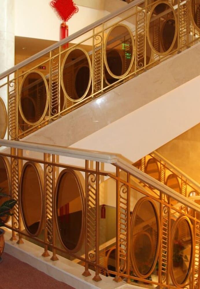 undefined Soluxe Hotel Almaty 6