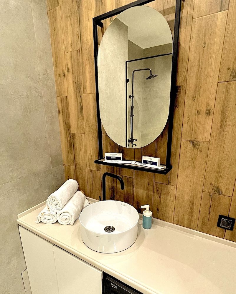 Prego apartments Almatau Design Studio, Refrigerator & Microwave 6