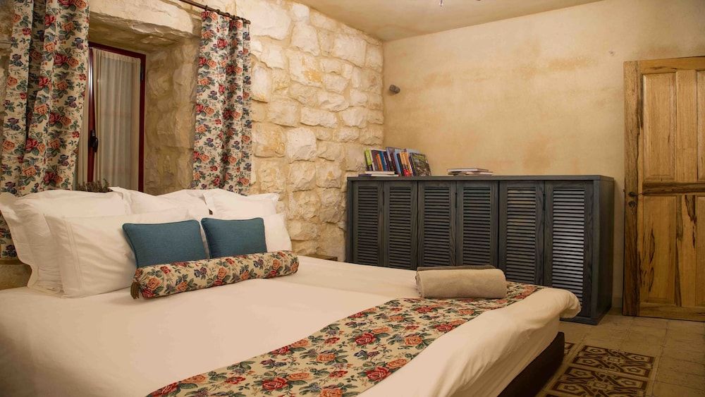 Luxury Villa, 2 Bedrooms, Garden View