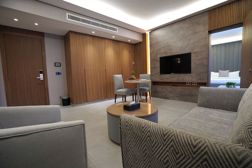 Heaven Prestige Hotel Premium Suite 13