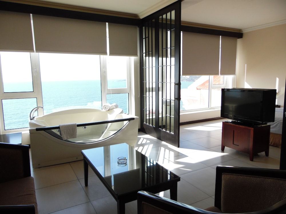 Portaluna Hotel & Resort By Reston Presidential Double or Twin Room 2