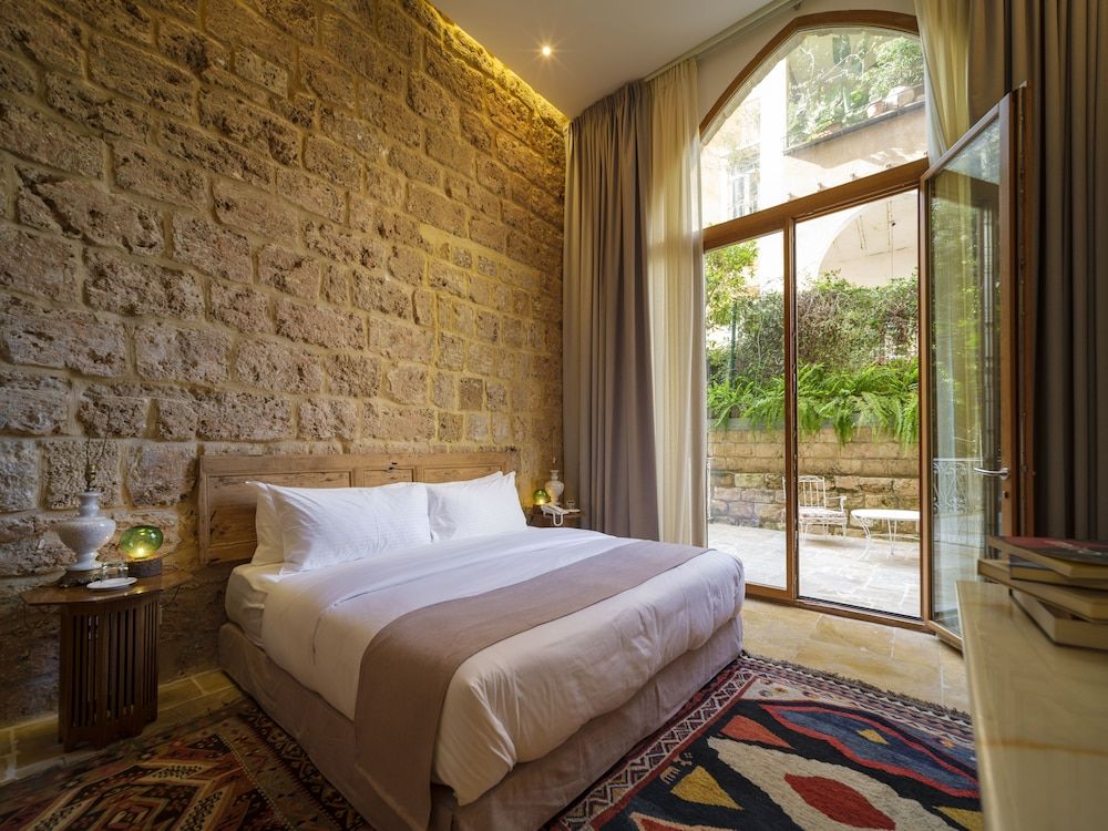 Arthaus Beirut Classic Room, 1 King Bed 2