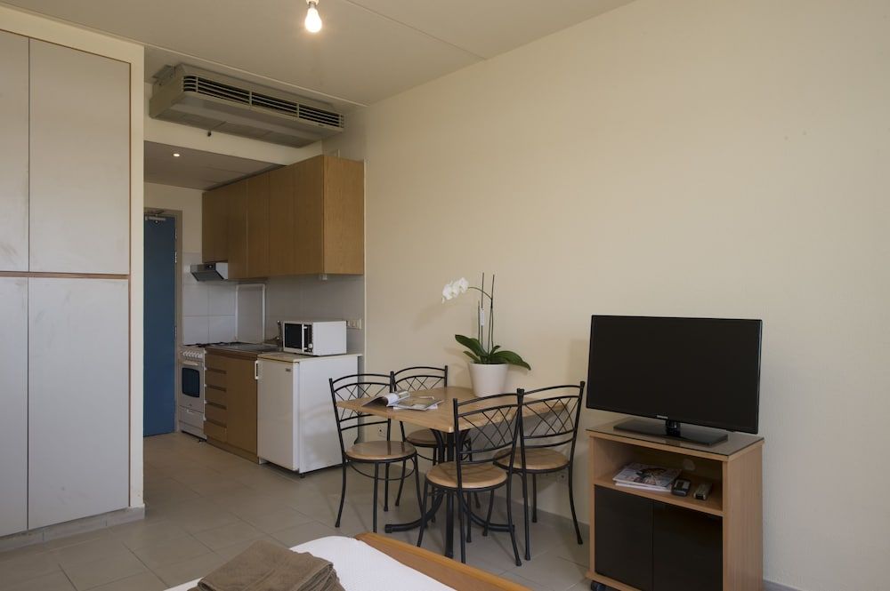 Siwar Center Apartments Studio (Apartment) 3