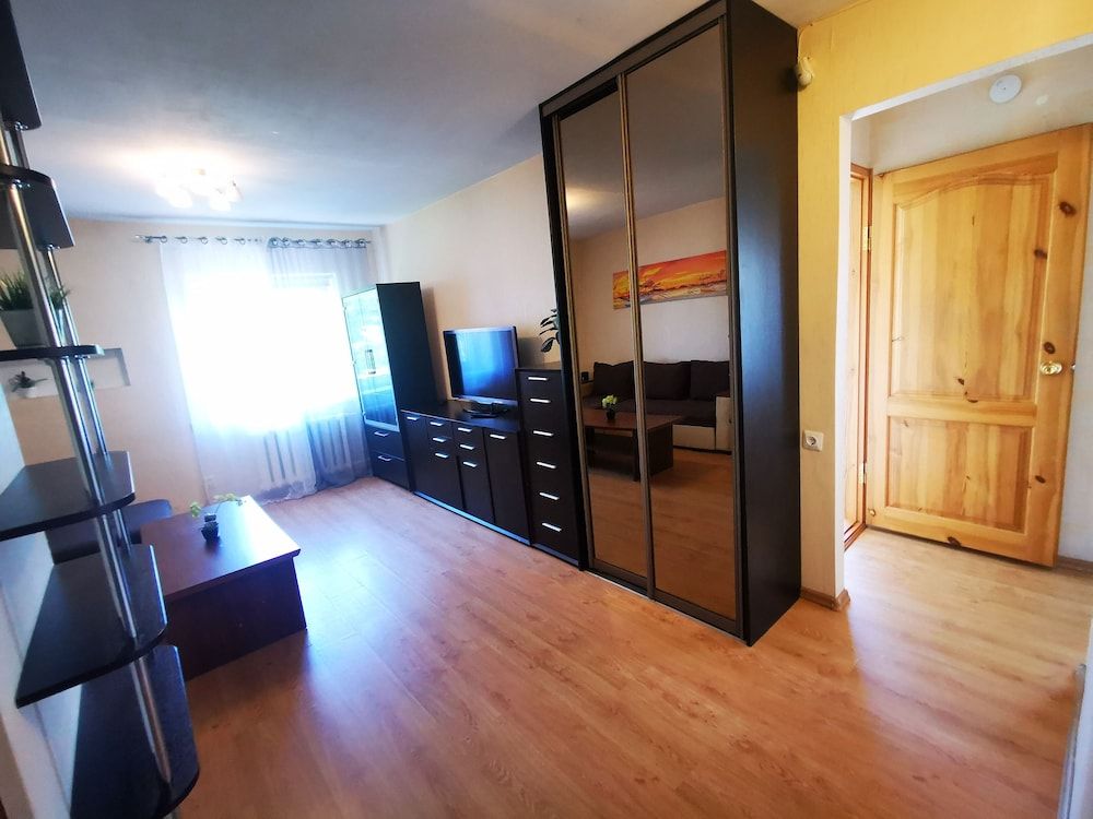 River Apartments City Condo, 2 Bedrooms 16