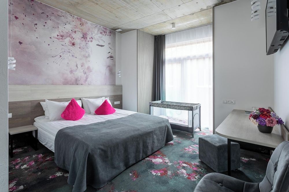 Algiro Hotel Standard Double or Twin Room 4