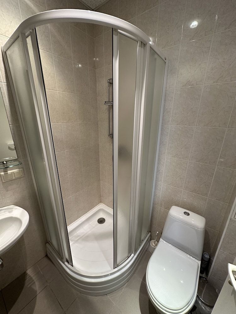 Unimars Hotel Riga Standard Twin Room 2