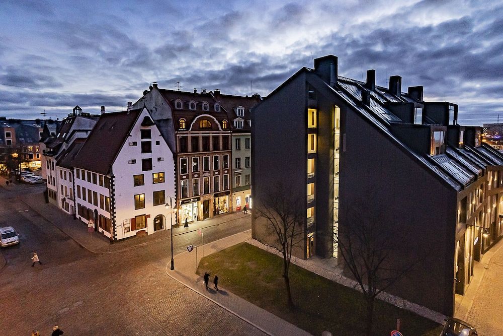 undefined WINWINSTAY Residence in Heart of Old Town 4