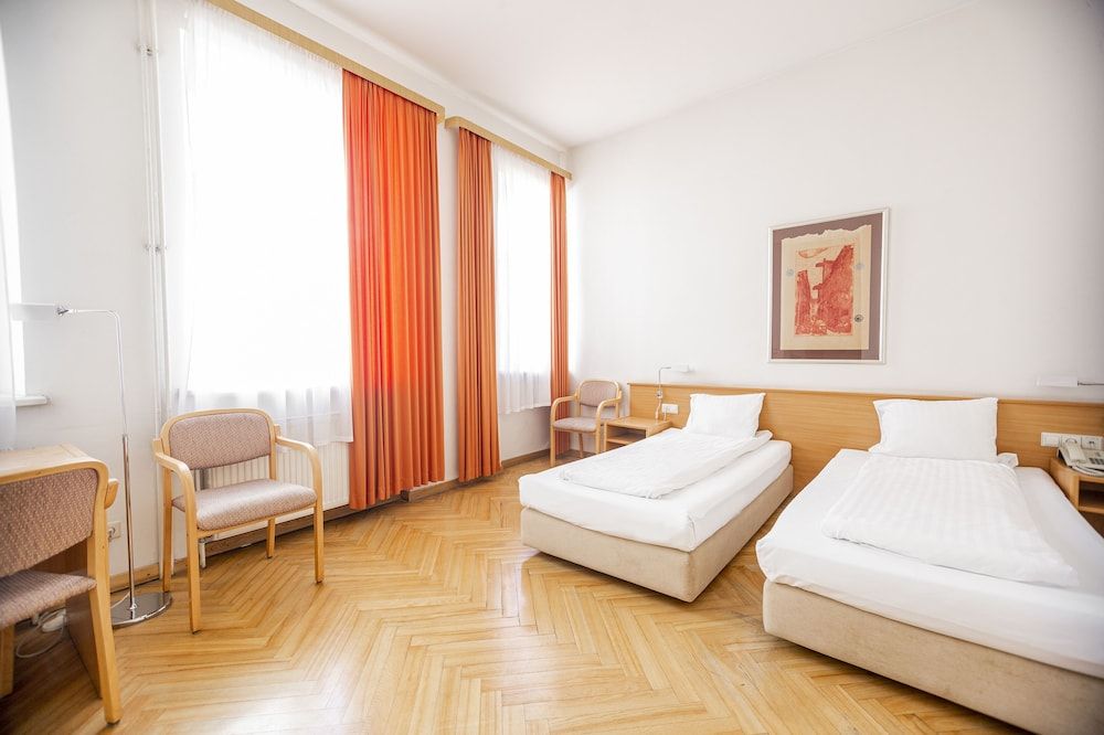 Rixwell Konventa Seta Standard Triple Room