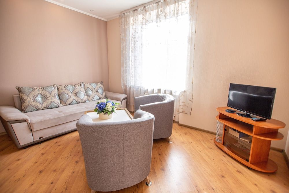 undefined WINWINSTAY Old Town City Apartment 8