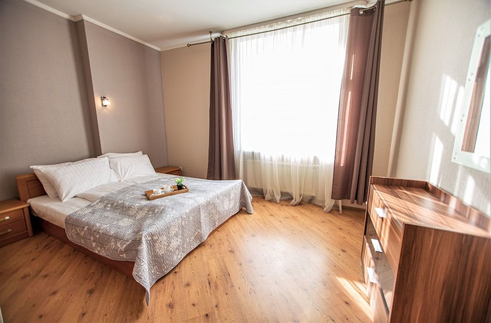 undefined WINWINSTAY Old Town City Apartment