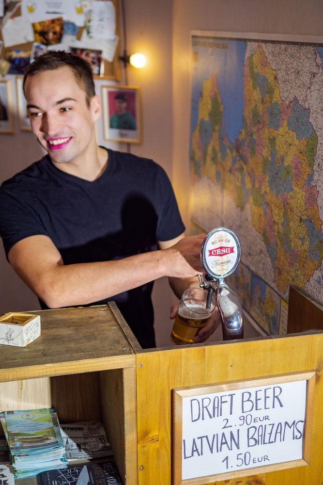 undefined Cinnamon Sally Backpackers Hostel 9