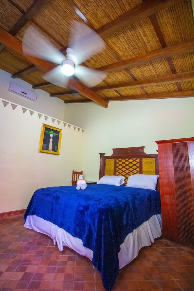 Basic Single Room, 1 Queen Bed, Non Smoking, Pool View