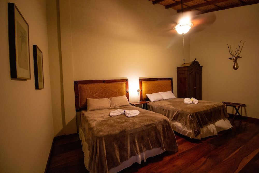Basic Double Room, 2 Queen Beds, Non Smoking, Mountain View