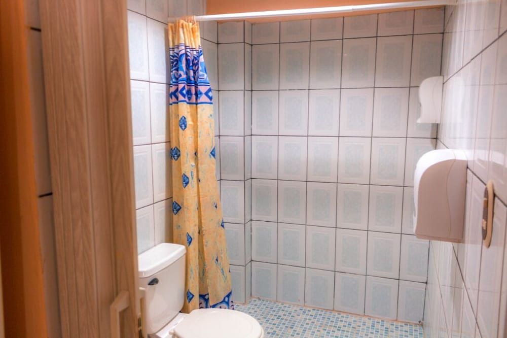 Economy Double or Twin Room, 1 Queen Bed, Accessible, Non Smoking