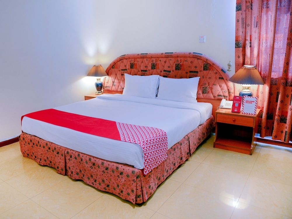 undefined Hotel Golden Oasis 6