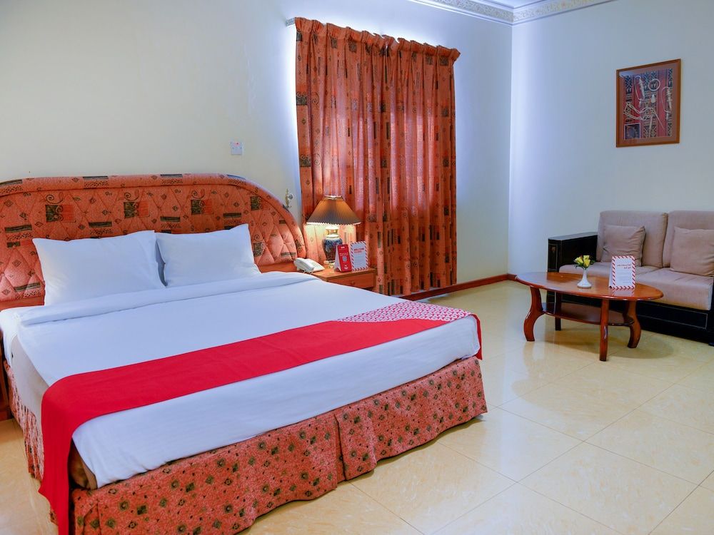 undefined Hotel Golden Oasis 4