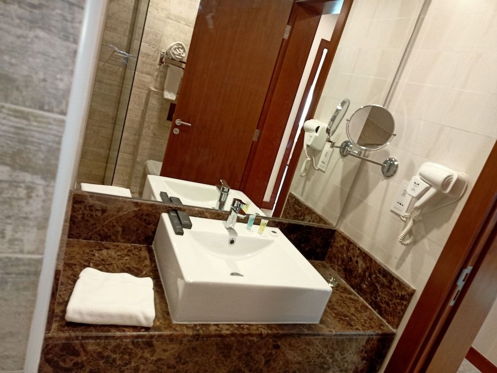 Grand Tourist Hotel Standard Room 7