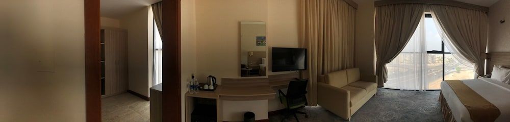 Grand Tourist Hotel