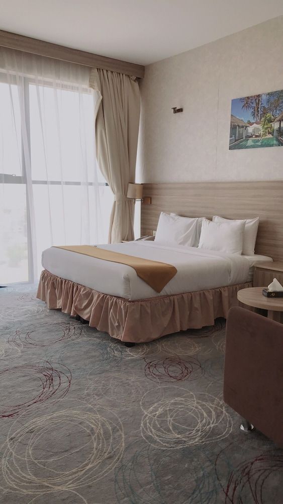 Grand Tourist Hotel Deluxe Room 7