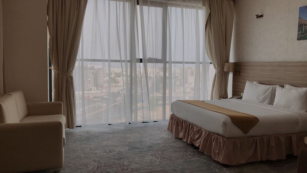 Grand Tourist Hotel Deluxe Room 6