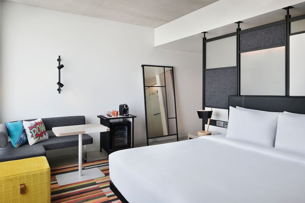 undefined Aloft Muscat 4