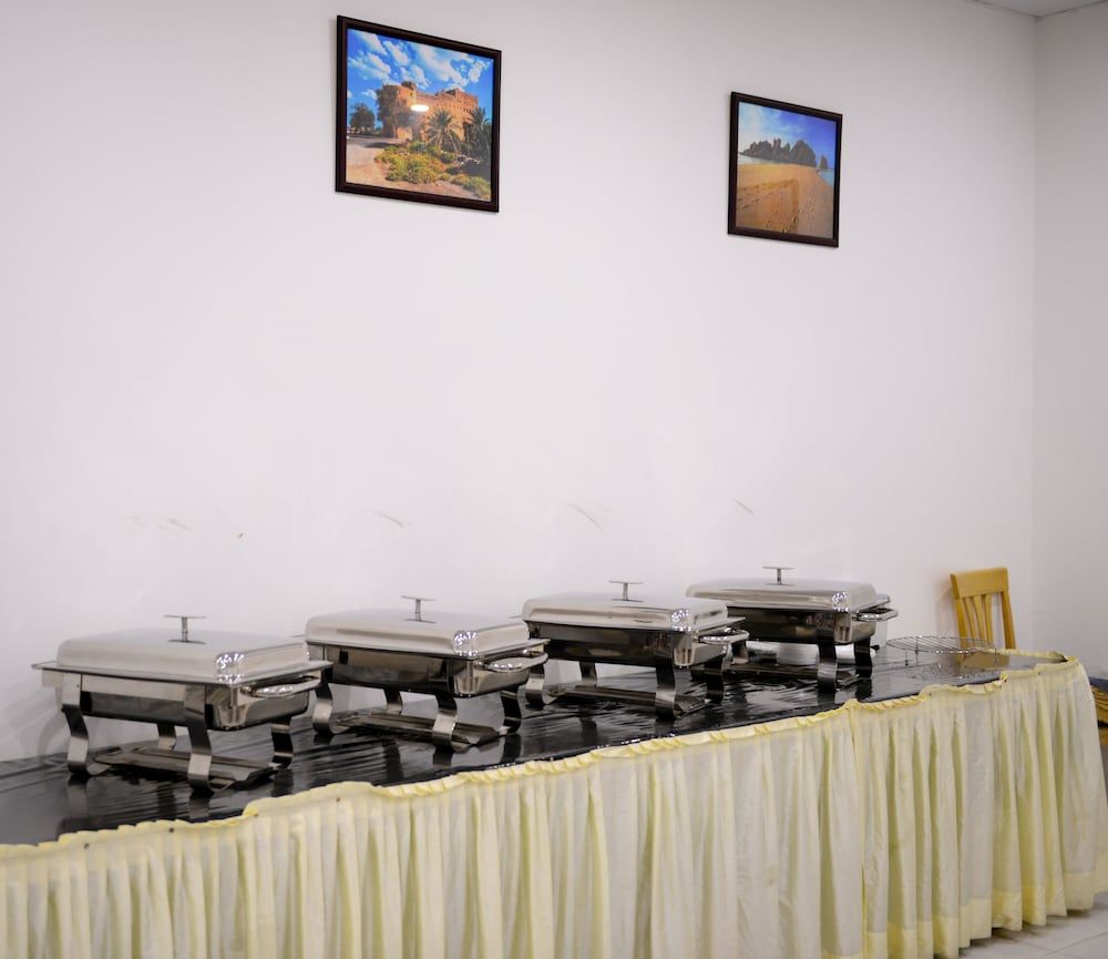 undefined Oasis Hotel Apartments 2