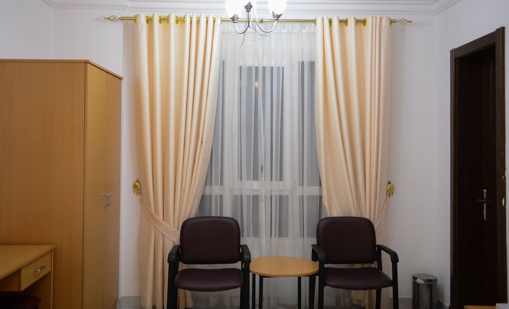 Oasis Hotel Apartments Standard Twin Room, 2 Twin Beds, Mountain View 5